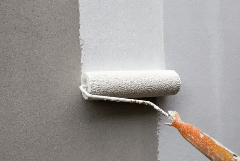 （使用腻子粉后的涂刷）